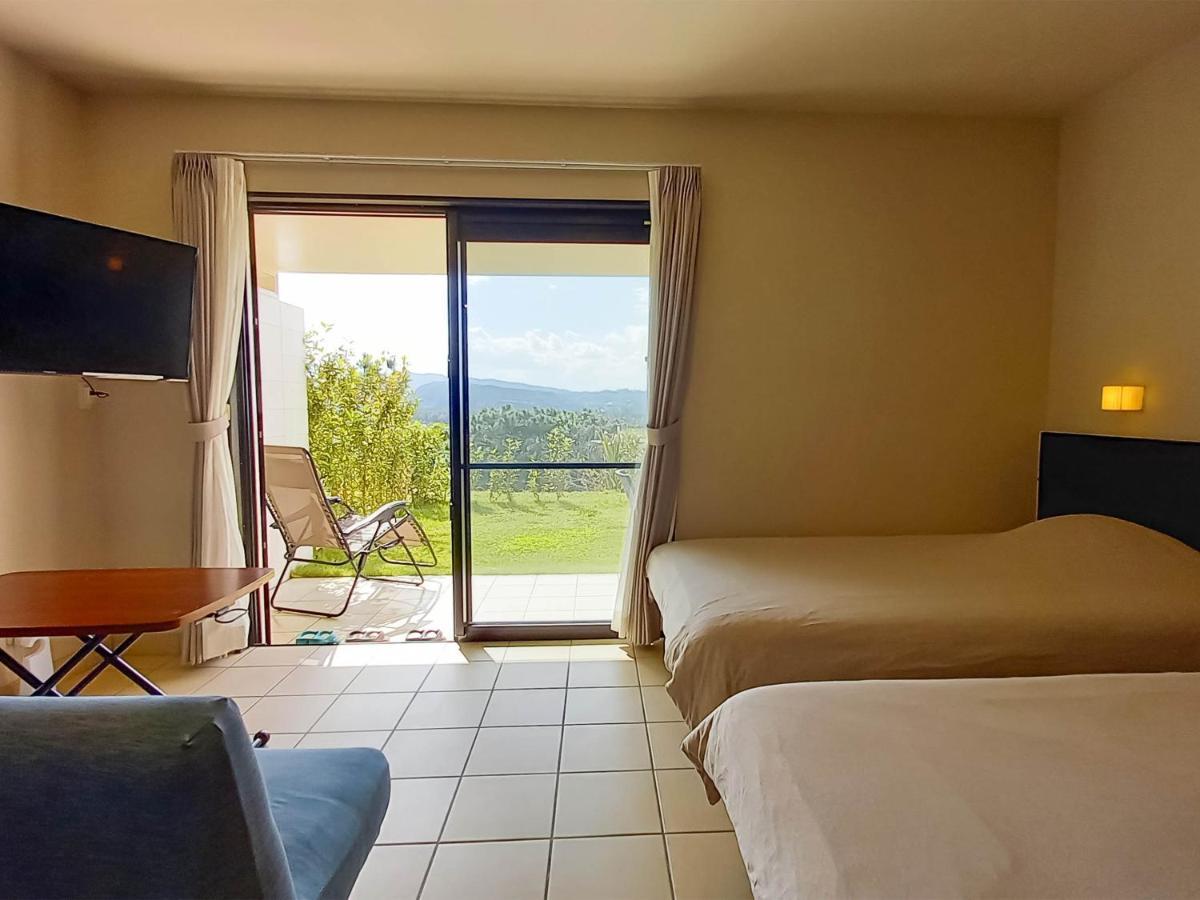 Terrace Iriomotejima Condominium Urauchi Екстер'єр фото