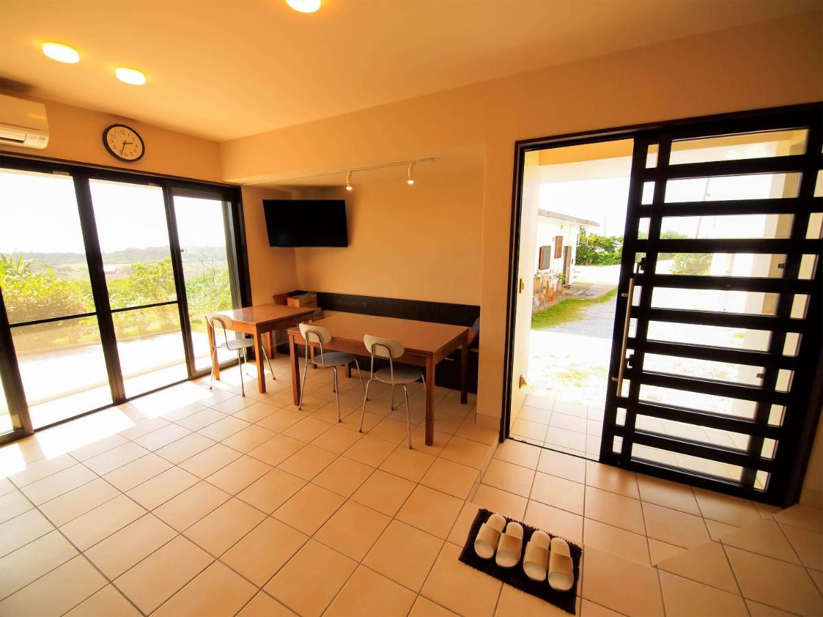 Terrace Iriomotejima Condominium Urauchi Екстер'єр фото